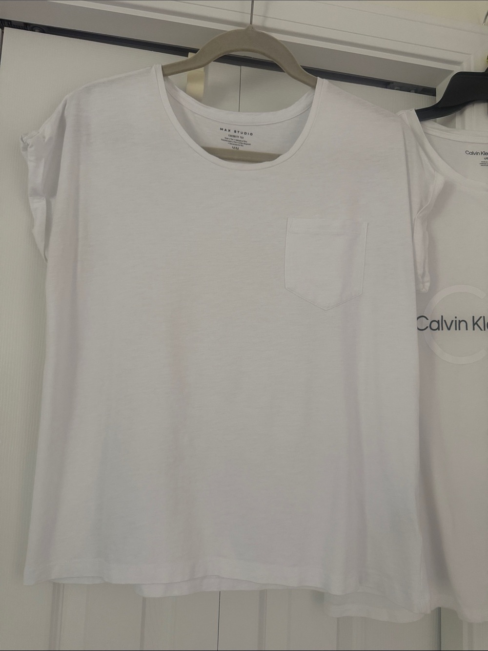 Top, t-shirt - Picture 7 of 15